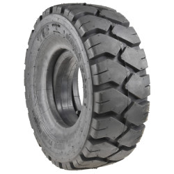 Pneumatic tire 18x7-8 16PR...