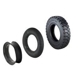 Pneumatic tire 250x15/20PR...