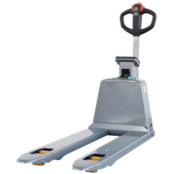 Pallet truck with LT20 2000...