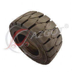 Solid tire 28x12.5-15 Quick